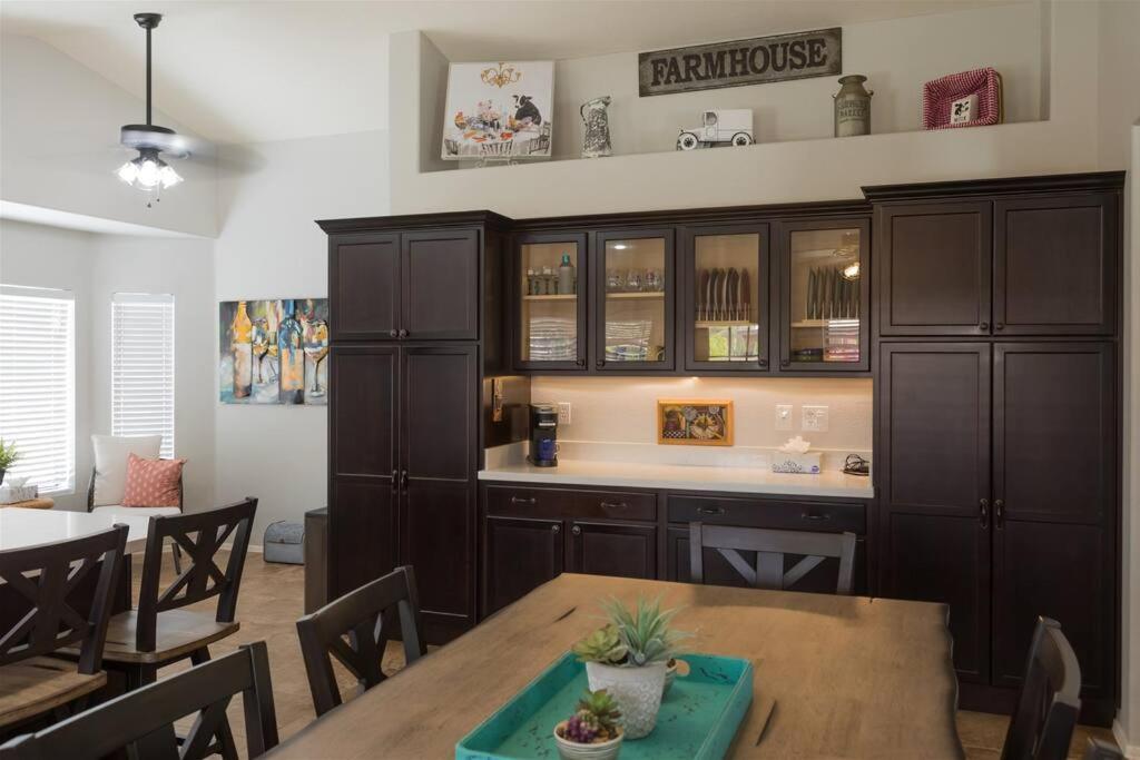 Cozy Home With Pool, Fire Table, Bbq, Rv Parking Mesa Exterior foto
