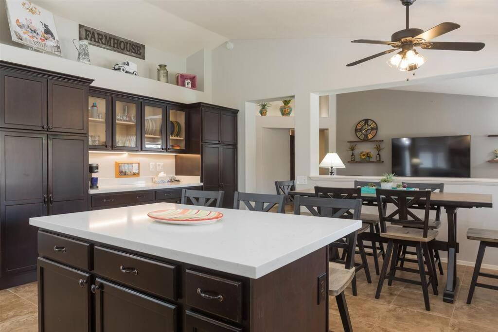 Cozy Home With Pool, Fire Table, Bbq, Rv Parking Mesa Exterior foto