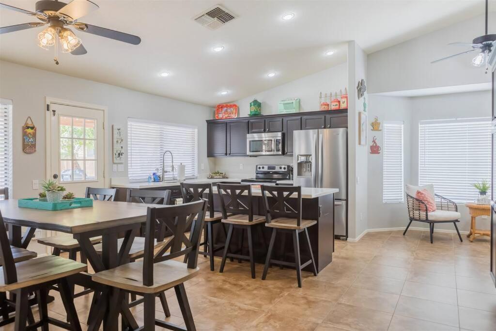 Cozy Home With Pool, Fire Table, Bbq, Rv Parking Mesa Exterior foto