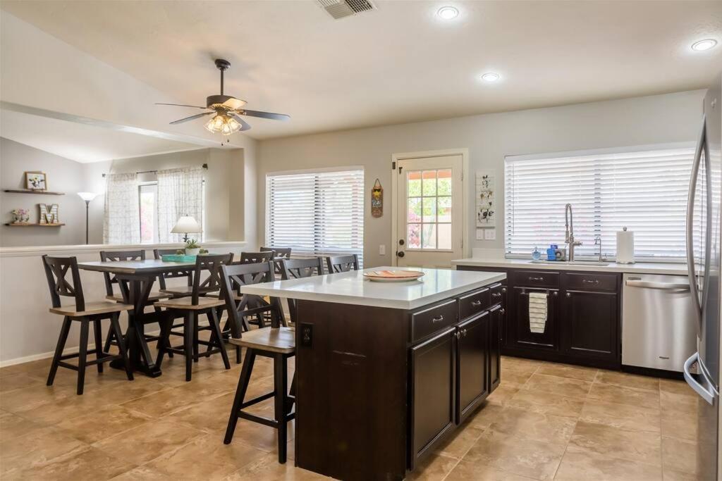 Cozy Home With Pool, Fire Table, Bbq, Rv Parking Mesa Exterior foto